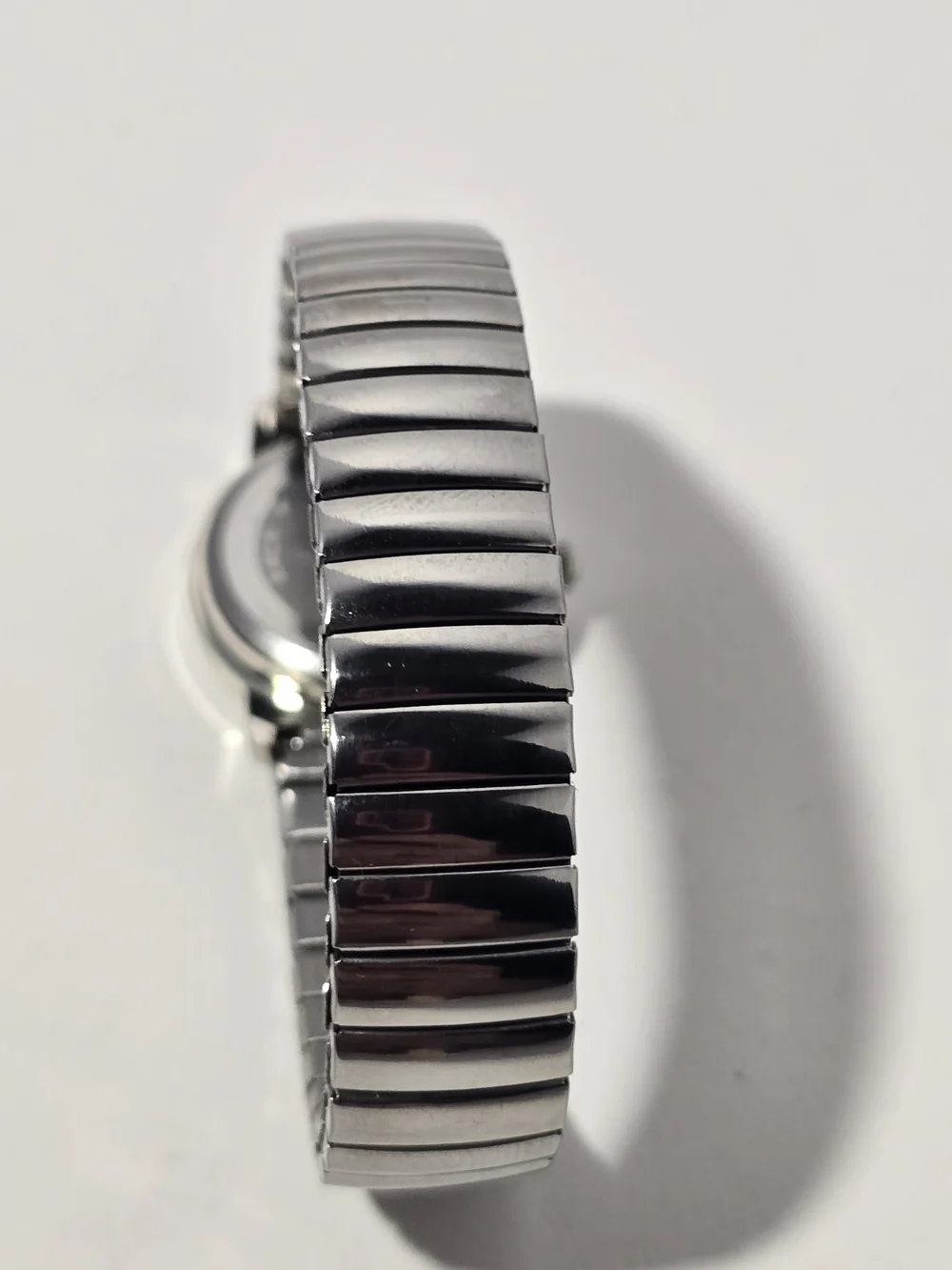 Vintage Mark Naimer Silver Tone Expandable Stretch Band Watch – Navy Blue Dial.